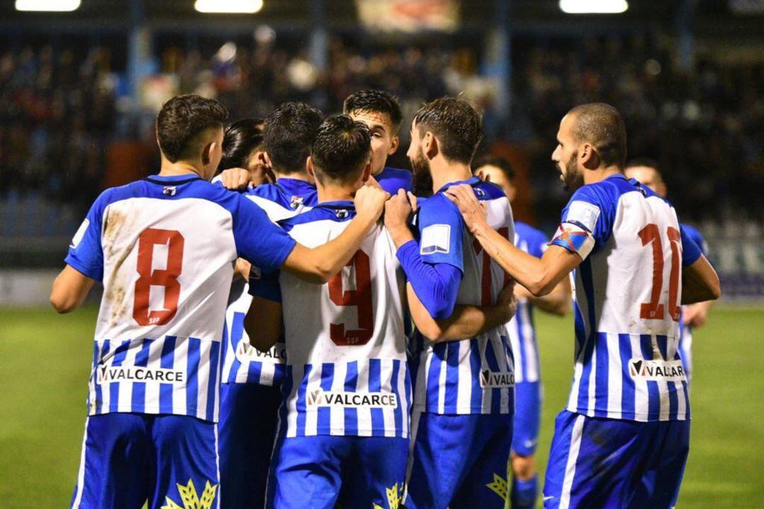 La Deportiva se muestra más débil como visitante