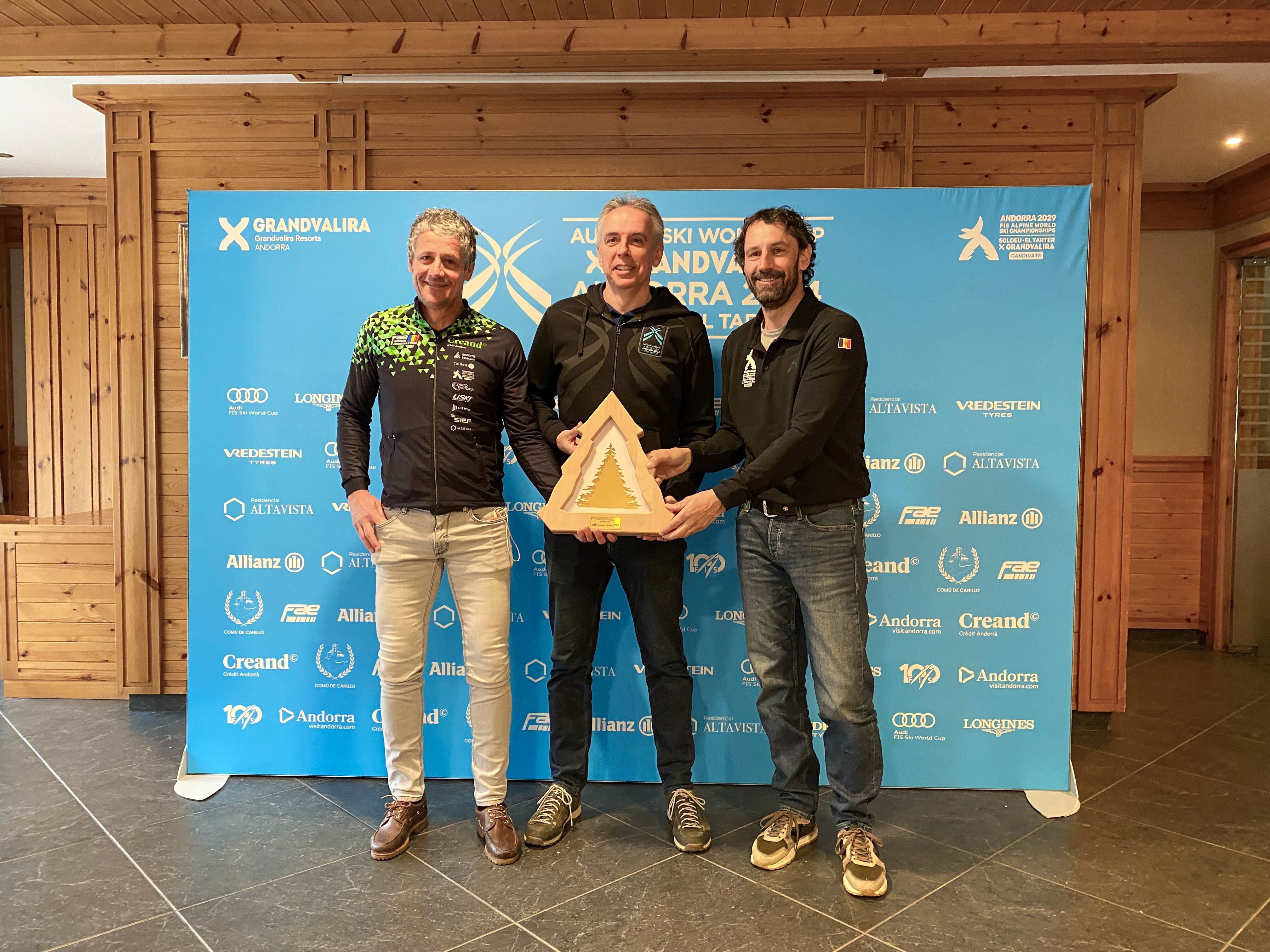 L'organització de la Copa del món d'esquí alpí. D'esquerra a dreta, Carles Visa, David Hidalgo i Santi López