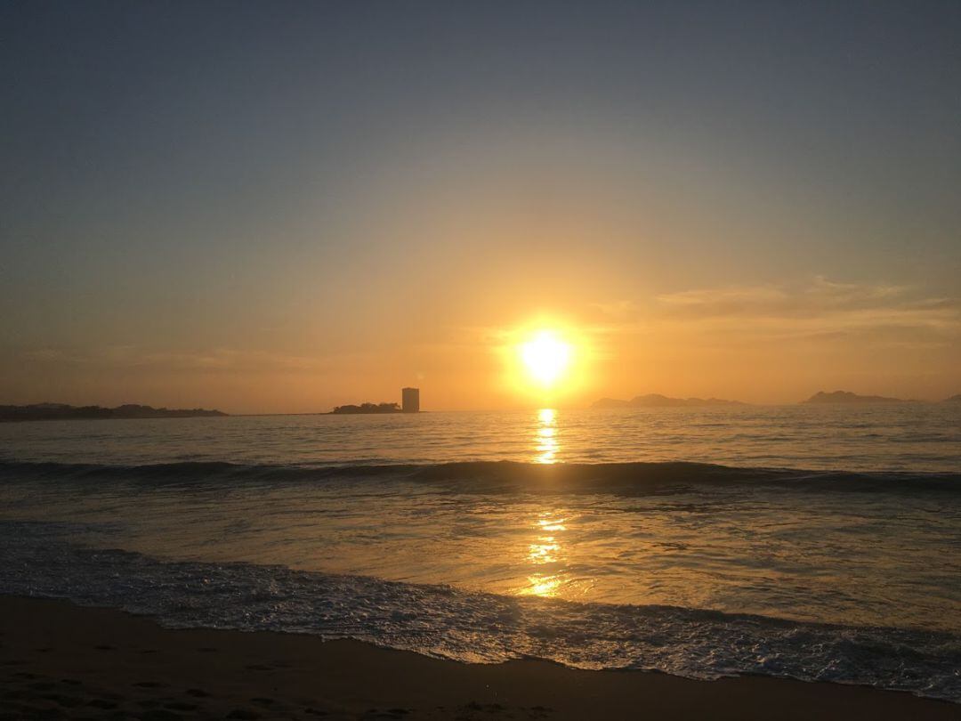 Atardecer en la Playa de Samil (Vigo)