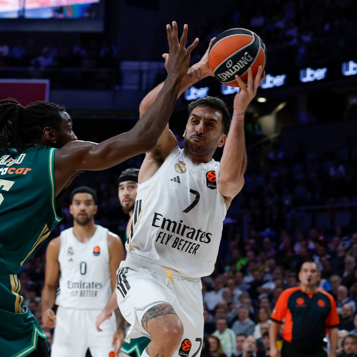 Campazzo, crítico tras la derrota del Real Madrid contra el Panathinaikos: "Tenemos que ser un equipo más compacto y con intensidad"