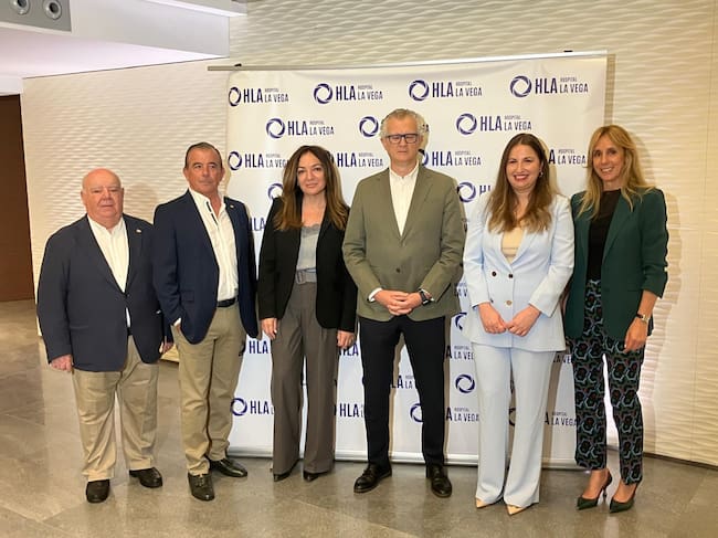 El hospital HLA La Vega ha organizado una jornada dedicada al Alzheimer