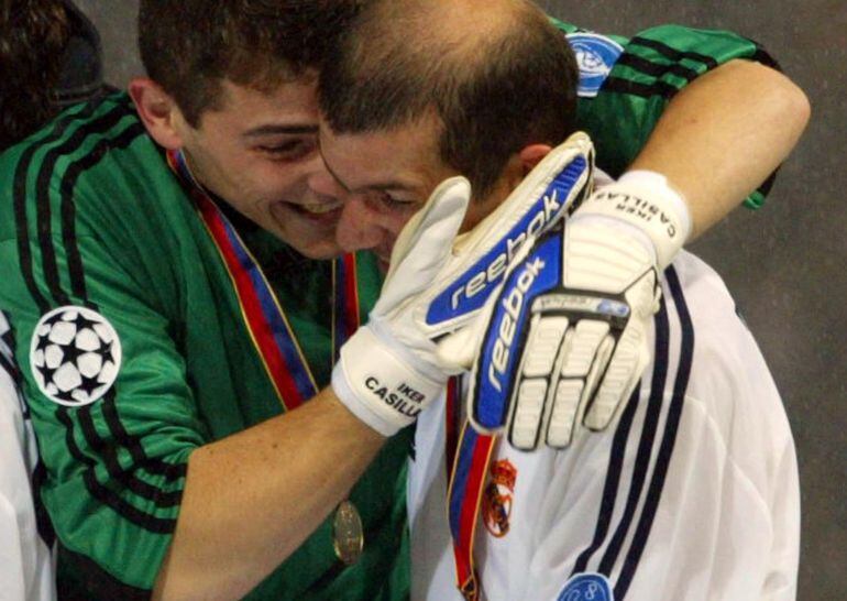 Casillas y Zidane, tras la victoria en la final de la Champions de Glasgow.