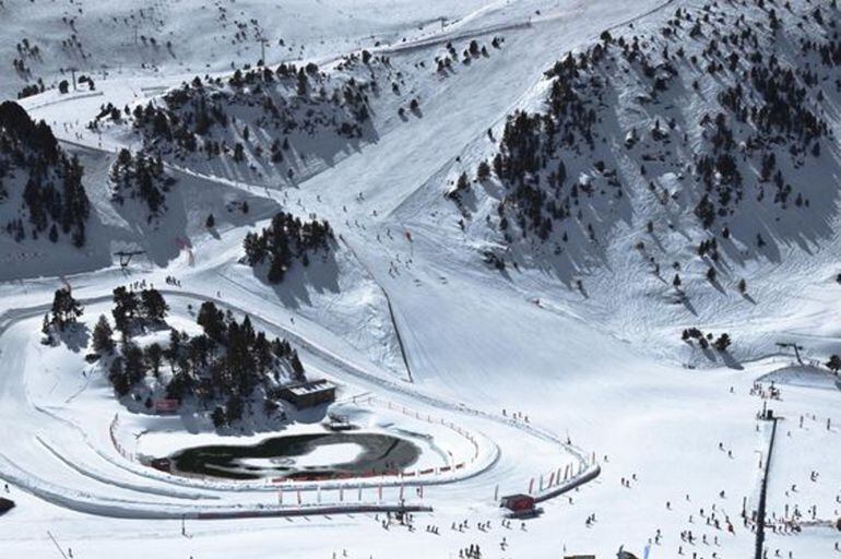 Vista del pla dels Espiolets.