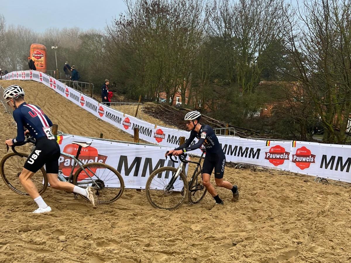 Axel Roy en plena competición en Bélgica