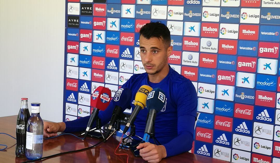 Sergio Tejera durante la rueda de prensa de esta mañana en El Requexón.