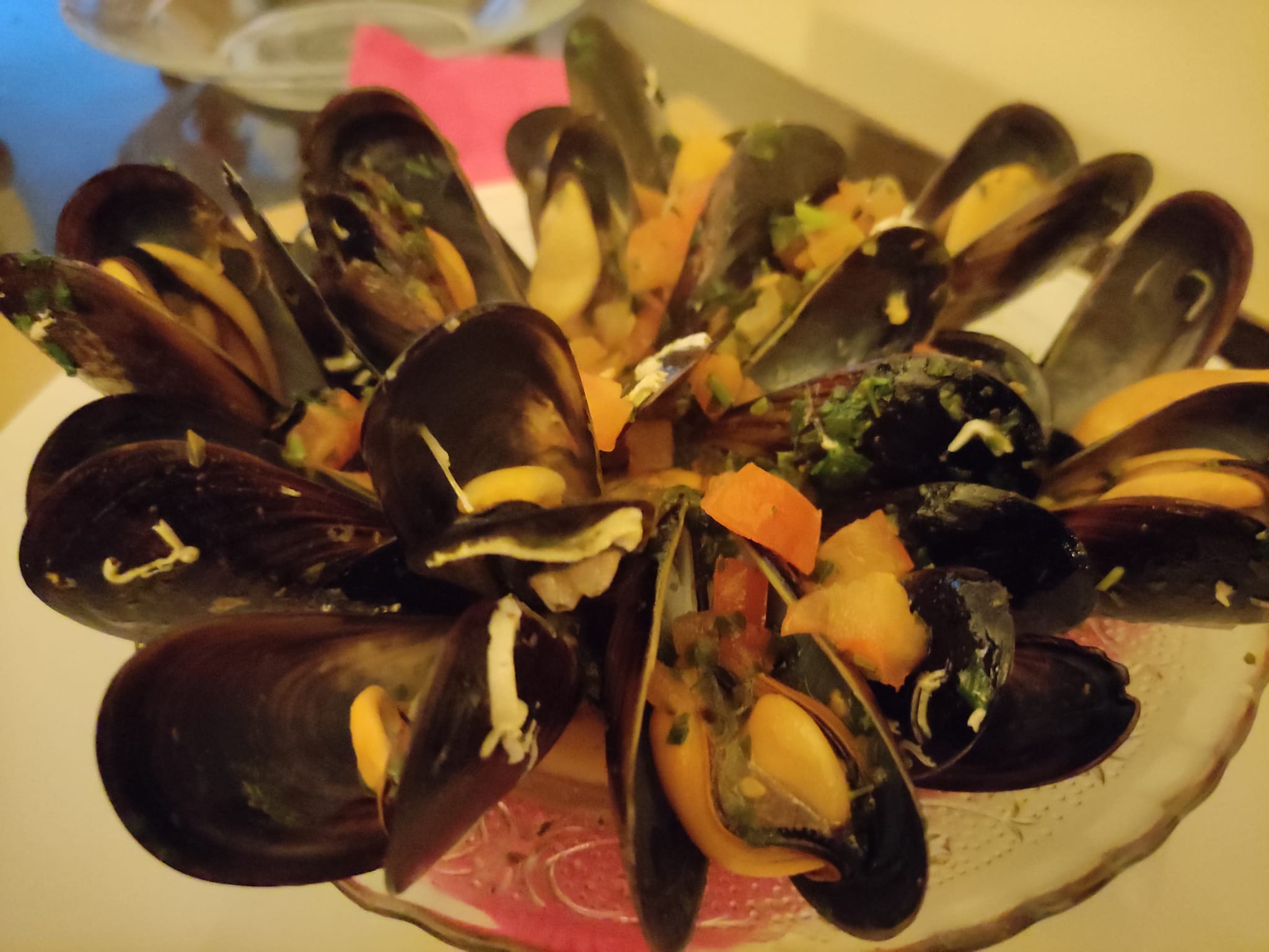 Mejillones a la napolitana