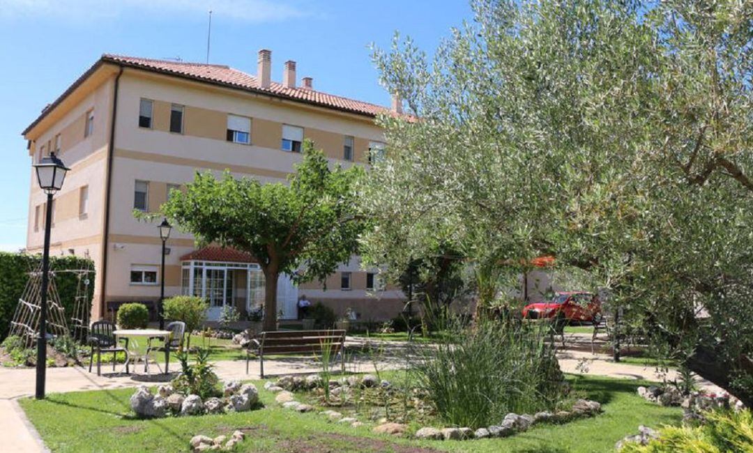 Imagen reciente de la residencia de Viver donde estaba internado el anciano fallecido