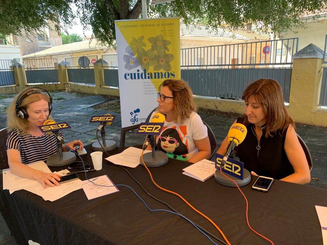 Ana Angulo y Cristina Gombao en Hoy por Hoy Elda Vinalopó
