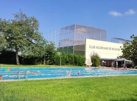 Instalaciones que el Club Valenciano de Natación tiene en Carpesa.