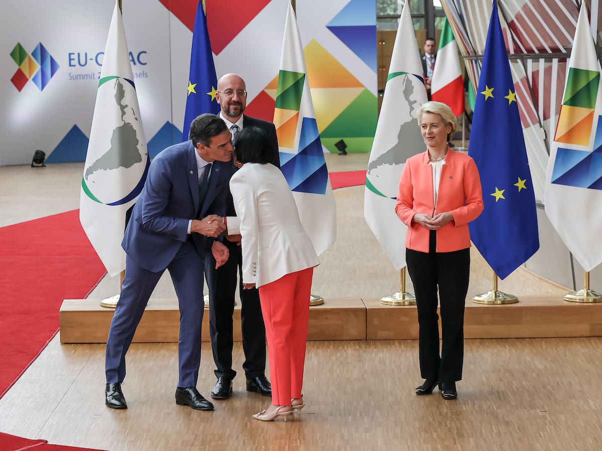 España pedirá a la Unión Europea que levante las sanciones a Delcy Rodríguez