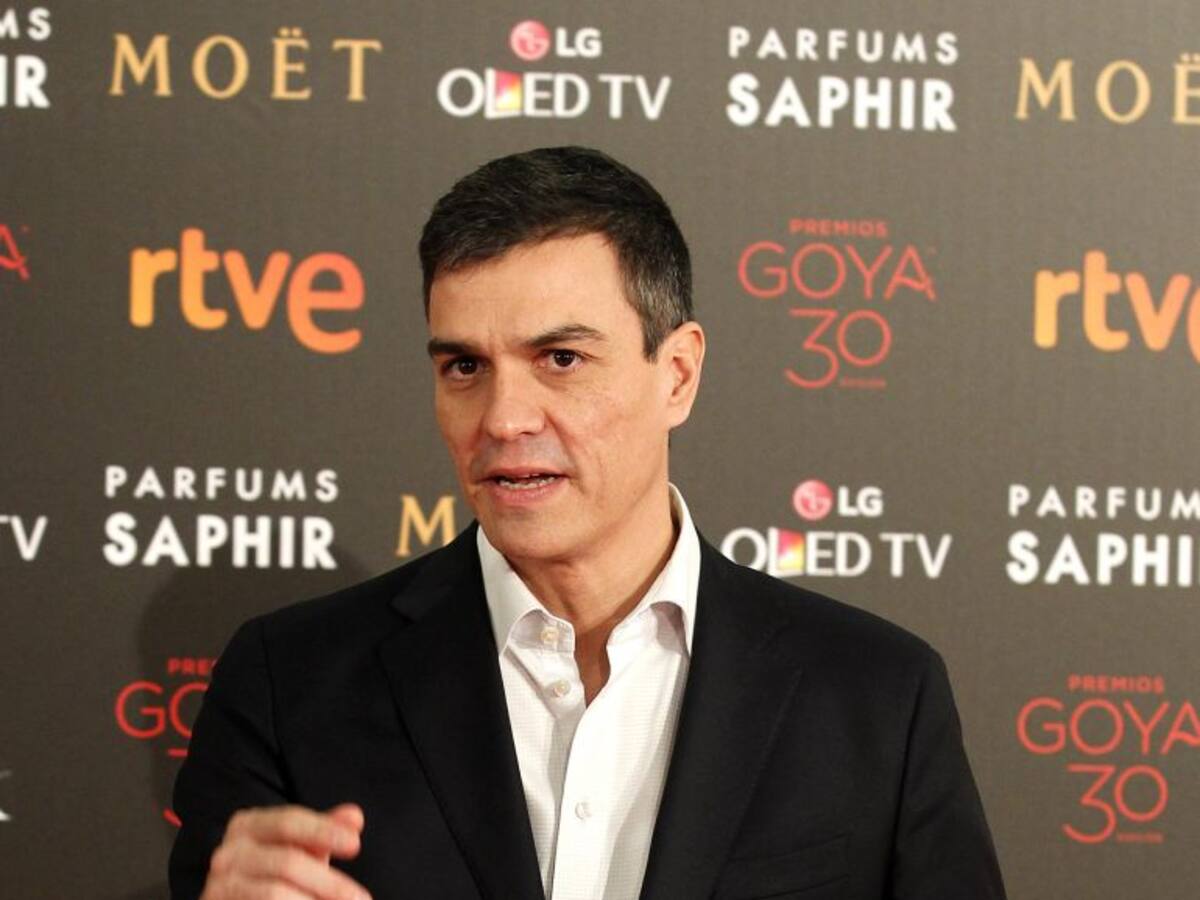 Pedro Sánchez asume una propuesta de la plataforma de funcionarios de CyL contra la corrupción