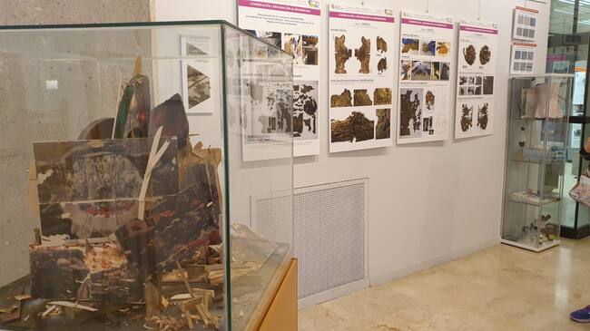 La Biblioteca Pública acoge la exposición de los trabajos del alumnado de la Escuela de Arte Mariano Timón