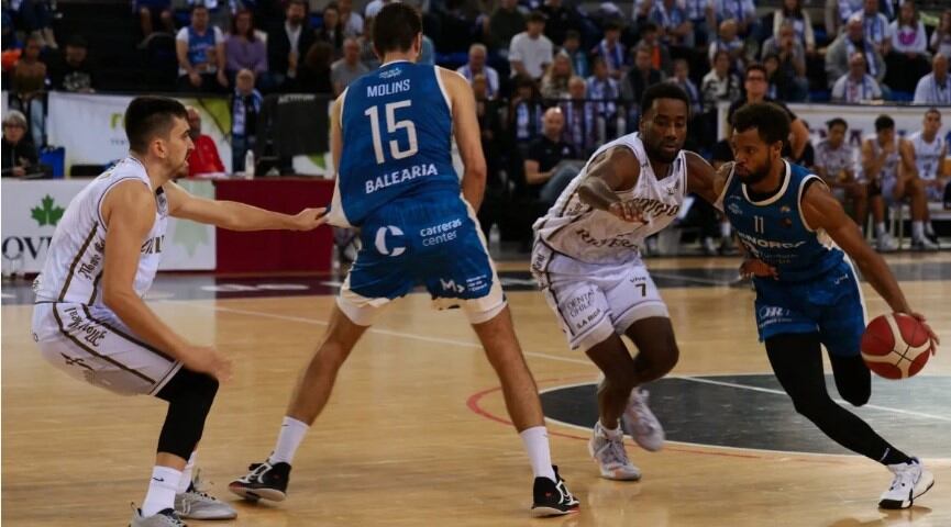 L'equip illenc visita Madrid on l'espera un Movistar Estudiantes que es troba en un moment de forma molt dolç.