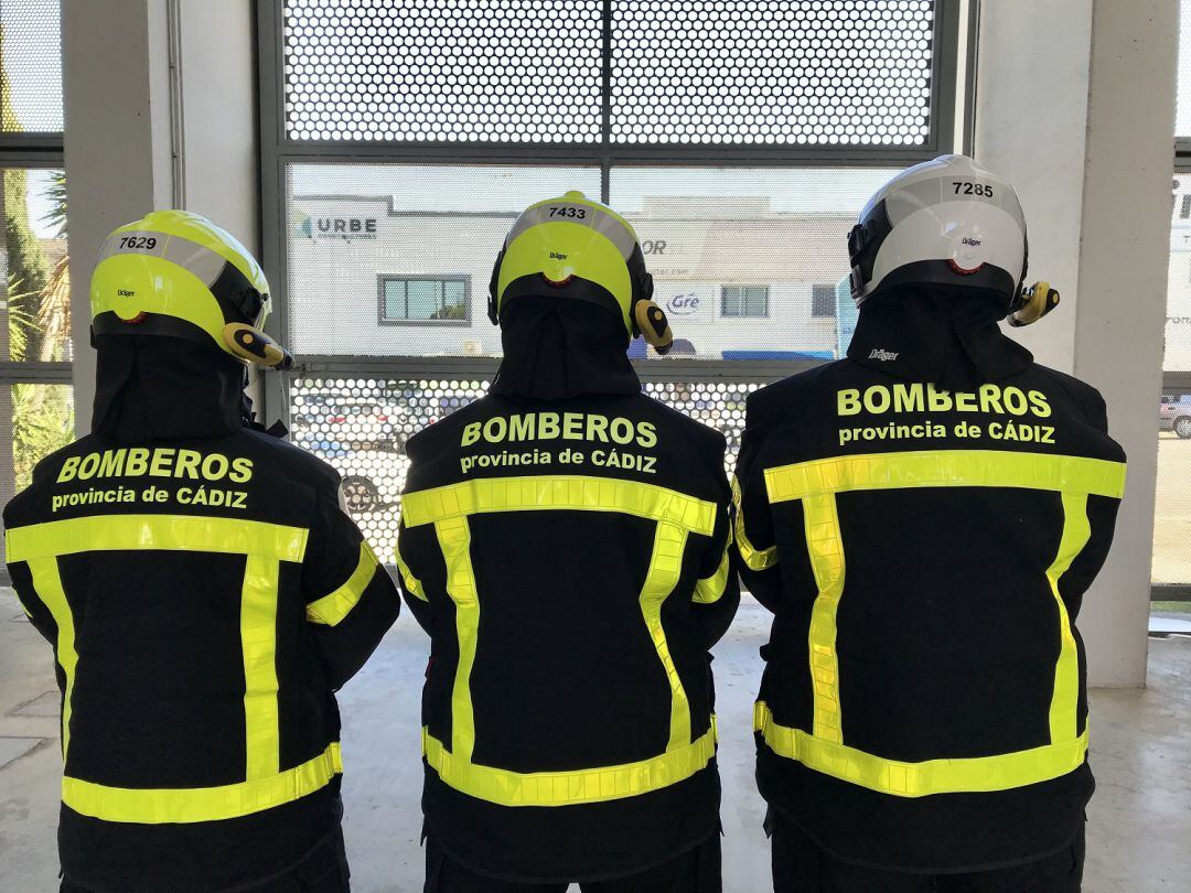 Efectivos de Bomberos.