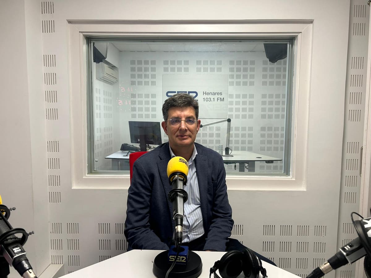 Carmelo García elaborará un plan de choque para infraestructuras si se convierte en rector de la UAH