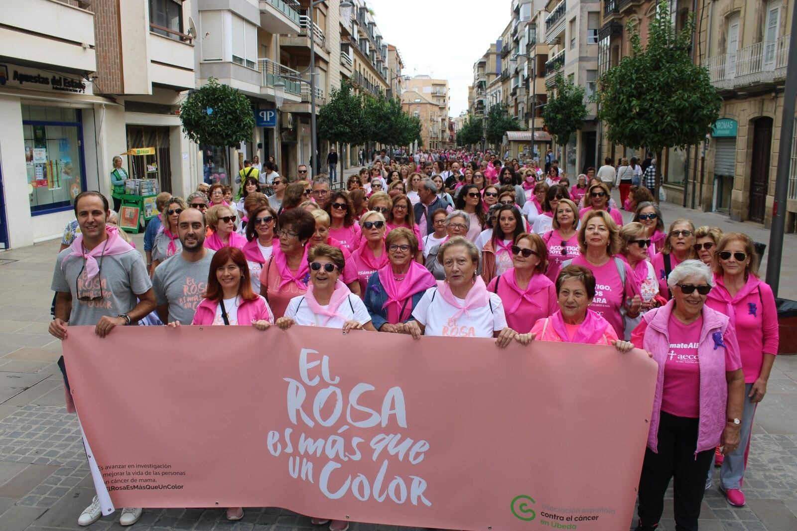 Manifestación contra el Cáncer de Mama en Úbeda