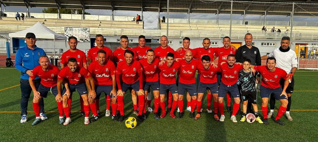 Los jugadores del UD Roquetas, vigente campeón de la Andalusi Cup.