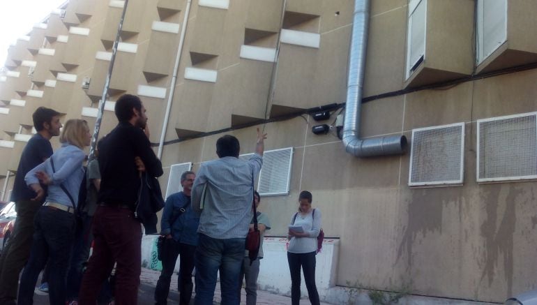 Primera visita a un edificio sostenible, en San Cristóbal de Los Ángeles. 