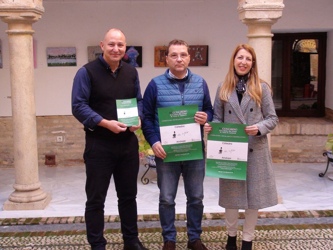 Miguel Ángel Chamocho, Francisco Huertas y Alma Cámara