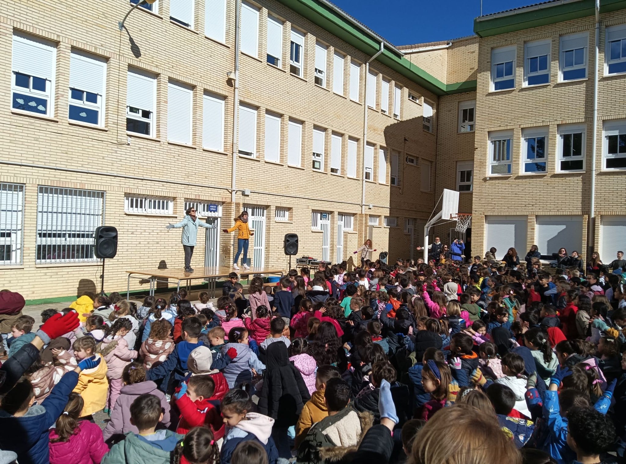 Dia de la Paz en el CEIP Ruperto Chapí de Villena