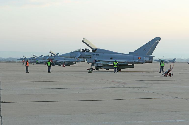 Los aviones de la Base de Los Llanos que participarán en la misión OTAN son Eurofighter