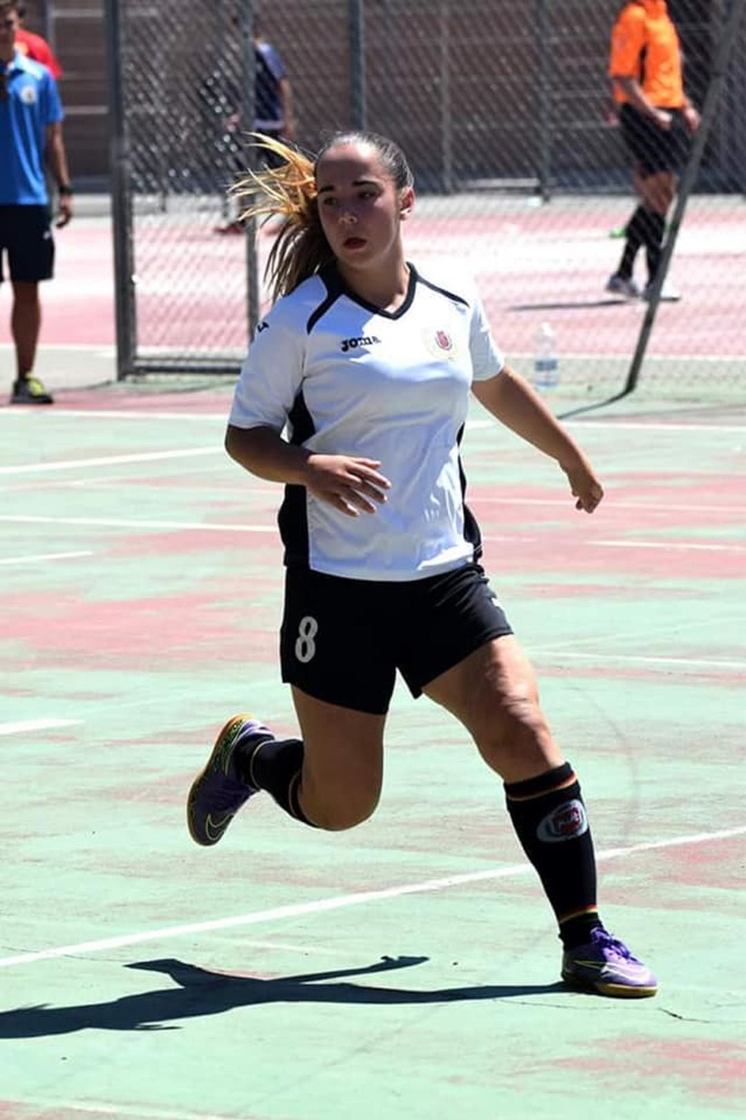 Aitana Benítez defendió la camiseta del Nueva Elda F. S.