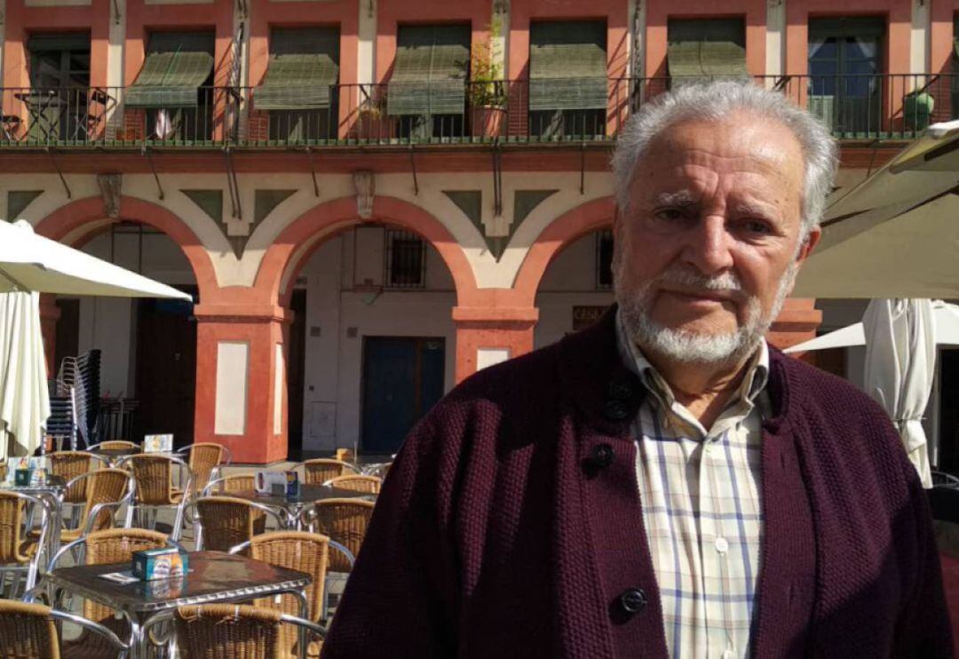 Julio Anguita, en la Corredera.