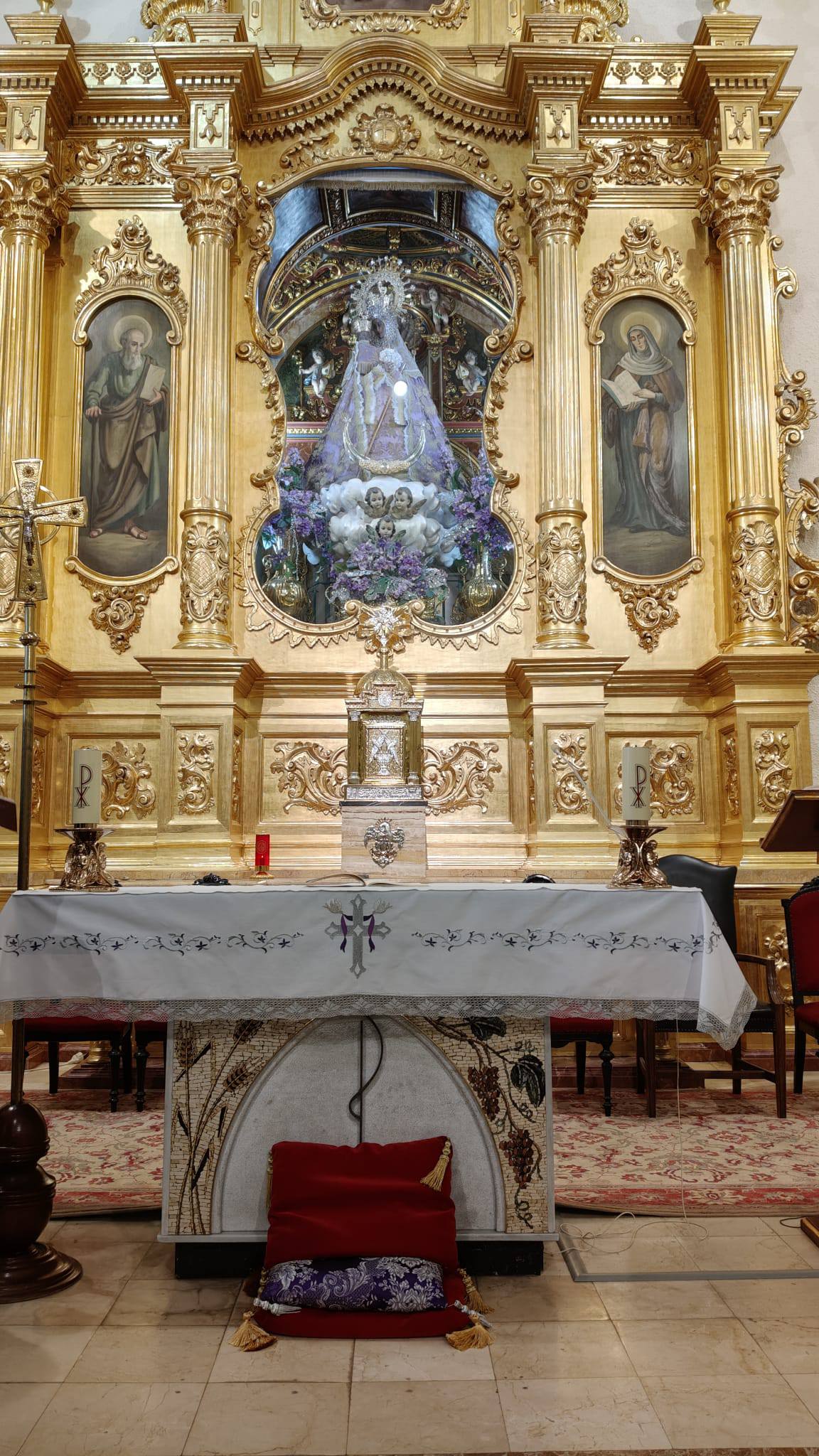 Interior de la Iglesia del Santuario