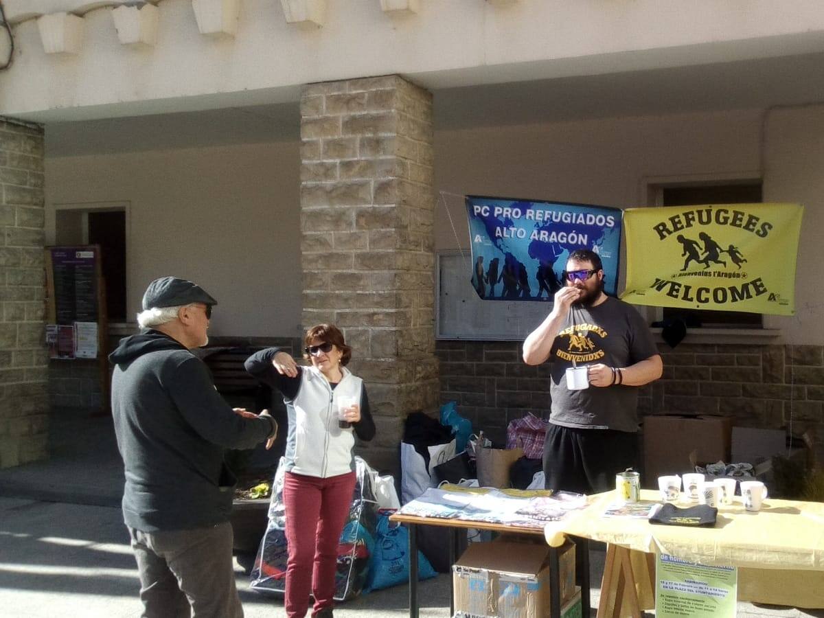 Sabiñánigo recogió prendas de abrigo para los refugiados