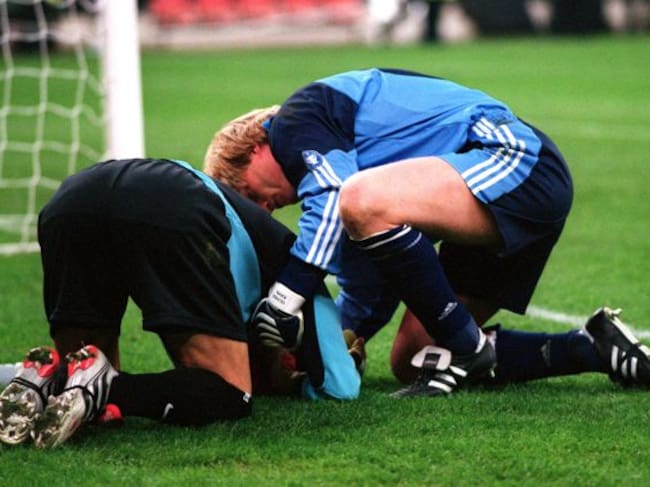 Kahn consuela a Cañizares