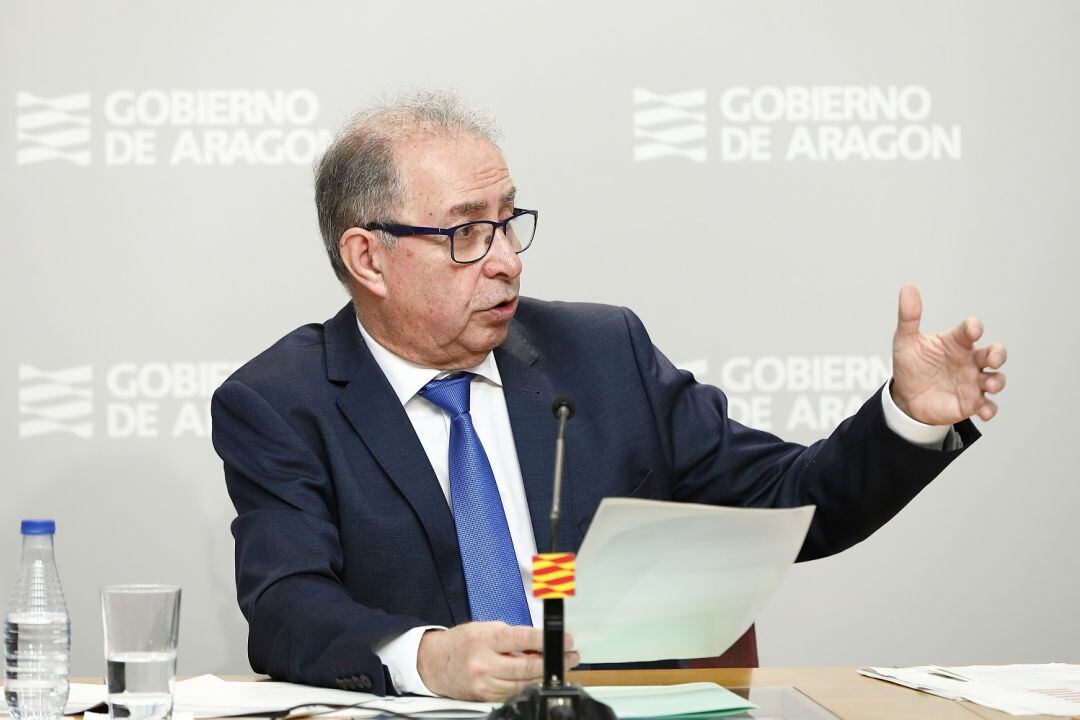 El consejero de Hacienda, Fernando Gimeno, durante la presentación de la ejecución presupuestaria de 2018
