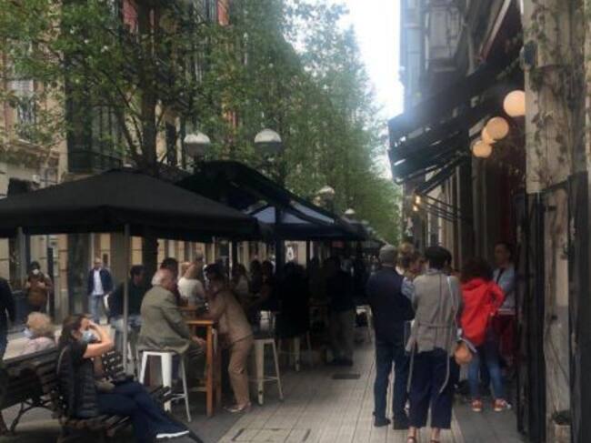 La calle Ledesma a mediodía