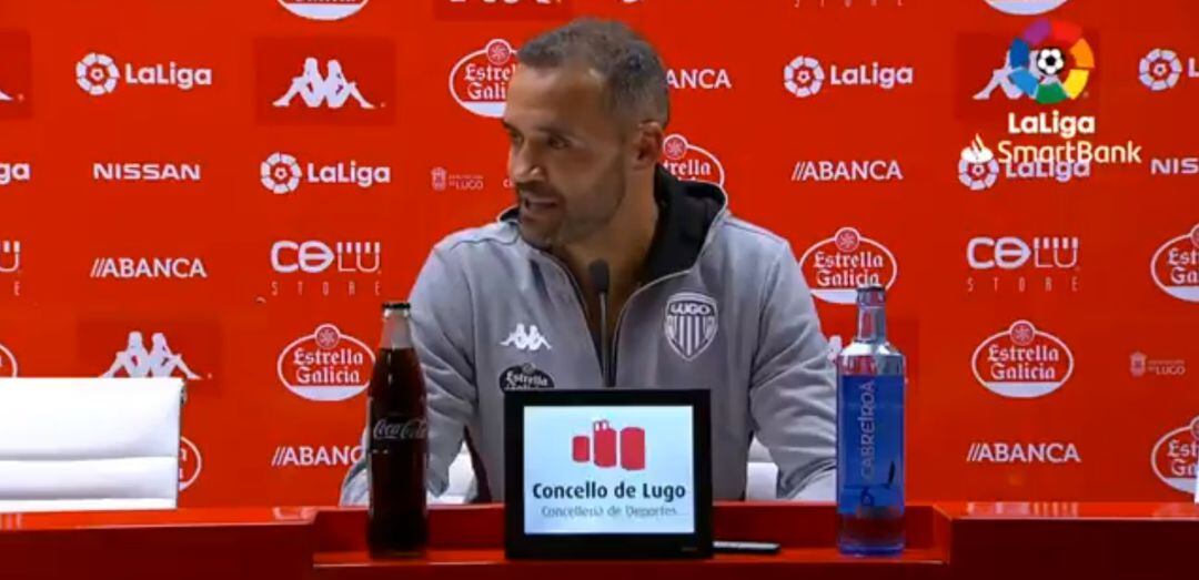 Juanfran explica en rueda de prensa el vídeo que les envió Maradona