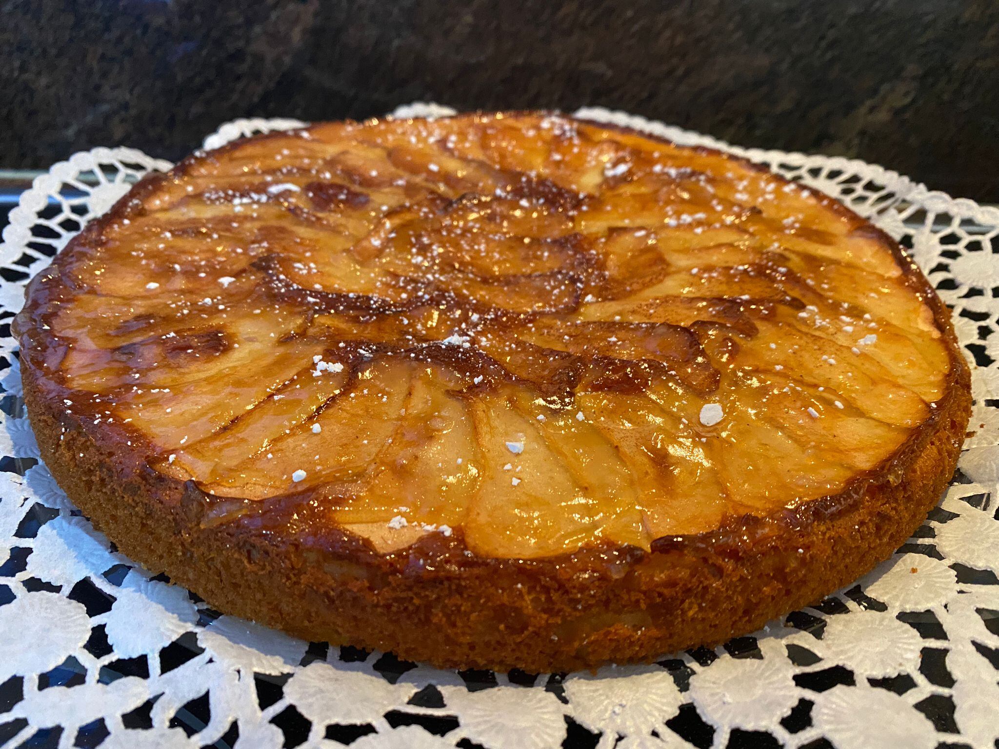 Tarta de manzana con cítricos.