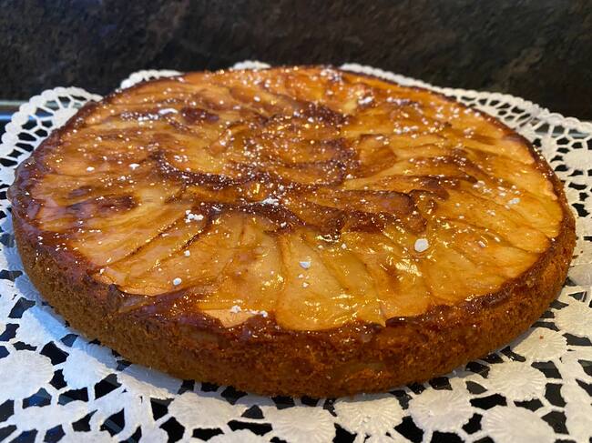 Tarta de manzana con cítricos.