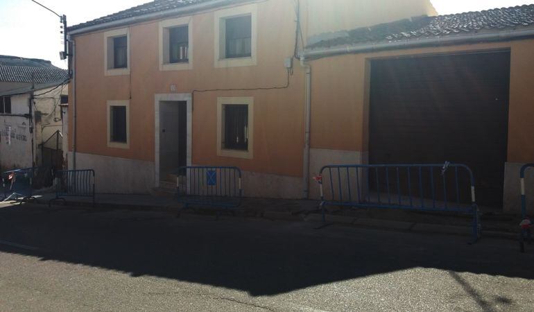 Obras de mejora en la acera de la calle Valdihuertos