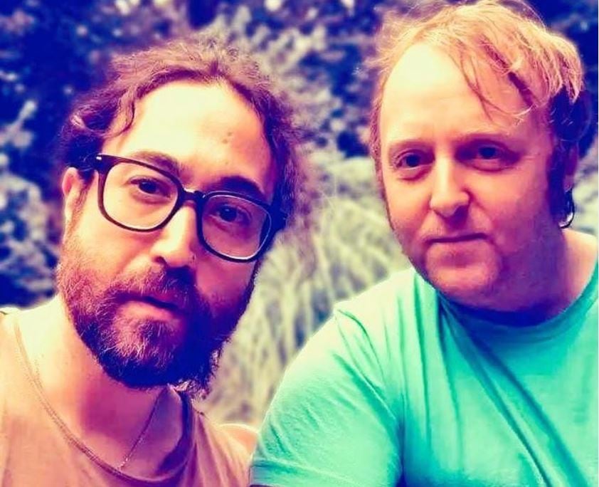 John Lennon y Paul McCartney han compuesto su primera canción juntos