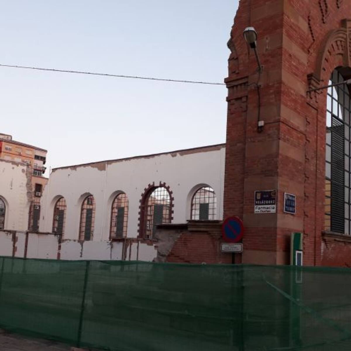 Pasos para conservar "lo que queda en pie" del Mercado