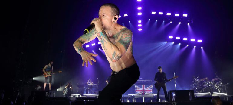 Chester Bennington durante uno de sus conciertos.