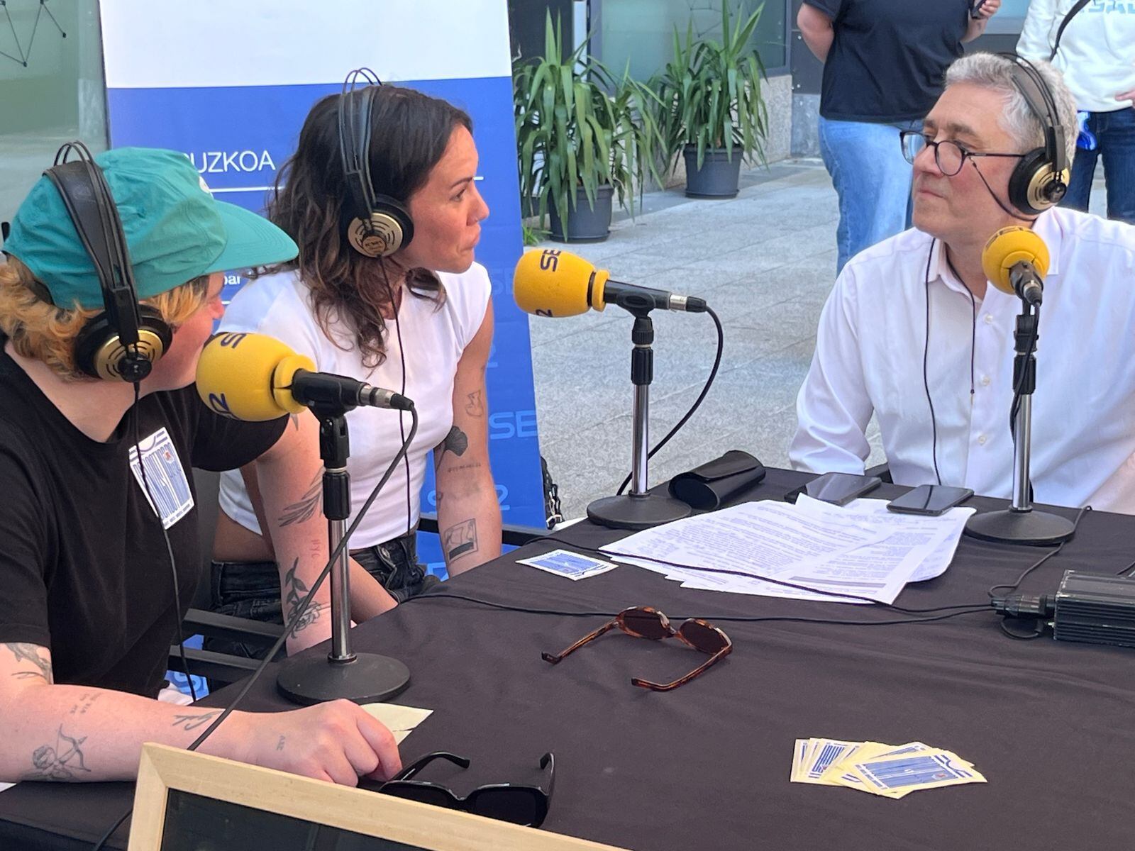 Marina Agoues, exjugadora de la Real Sociedad y Maialen Zelaia, actual punta del conjunto txuriurdin en la tertulia