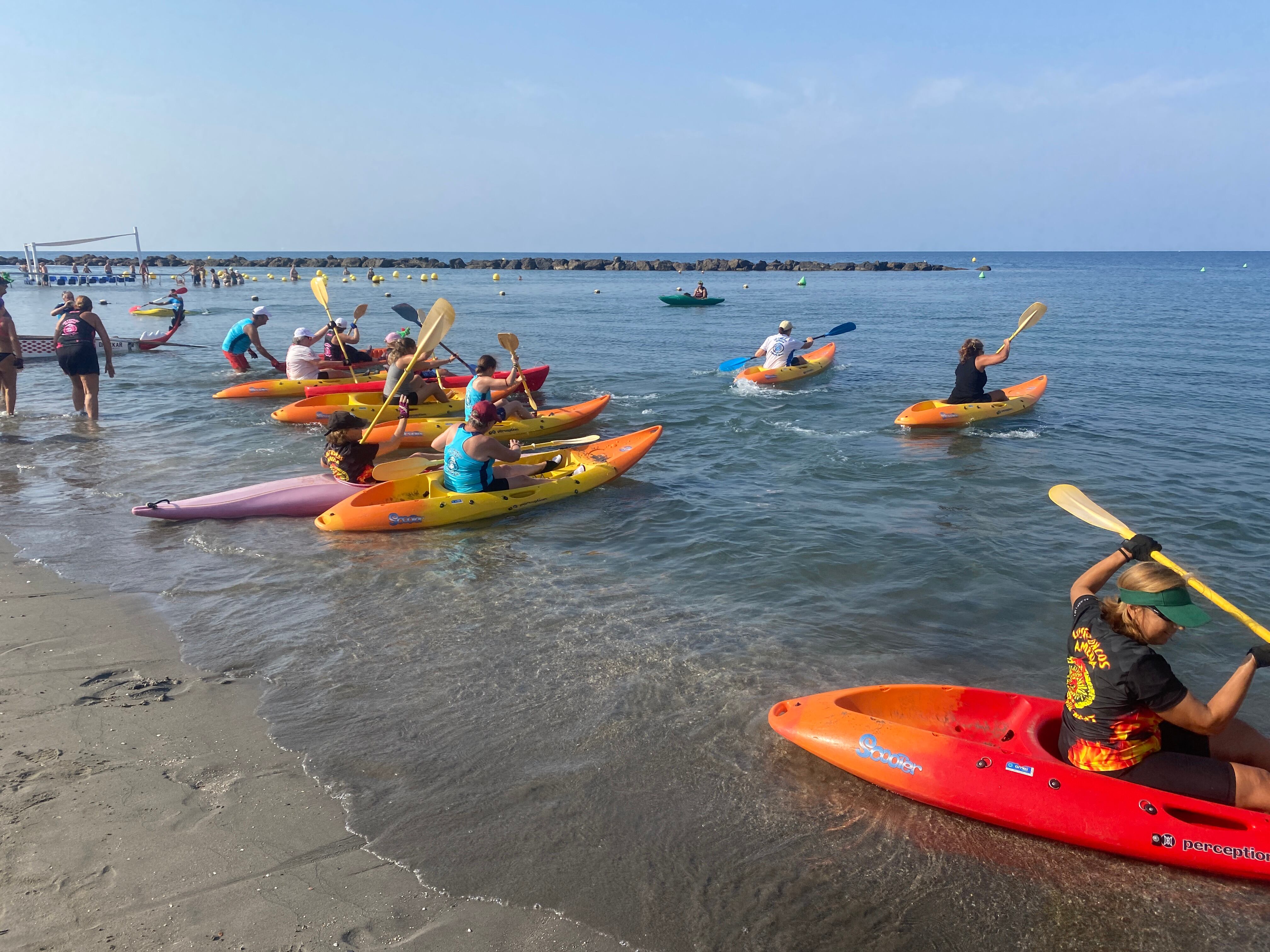 Organizada por el club Los Troncos, se desarrolló en la Playa del Palmeral, con la colaboración del Área de Ciudad Activa, Movilidad Urbana y Deporte.