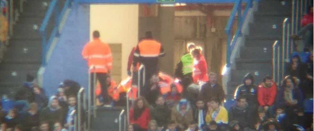 Momento en el que el aficionado fue atendido