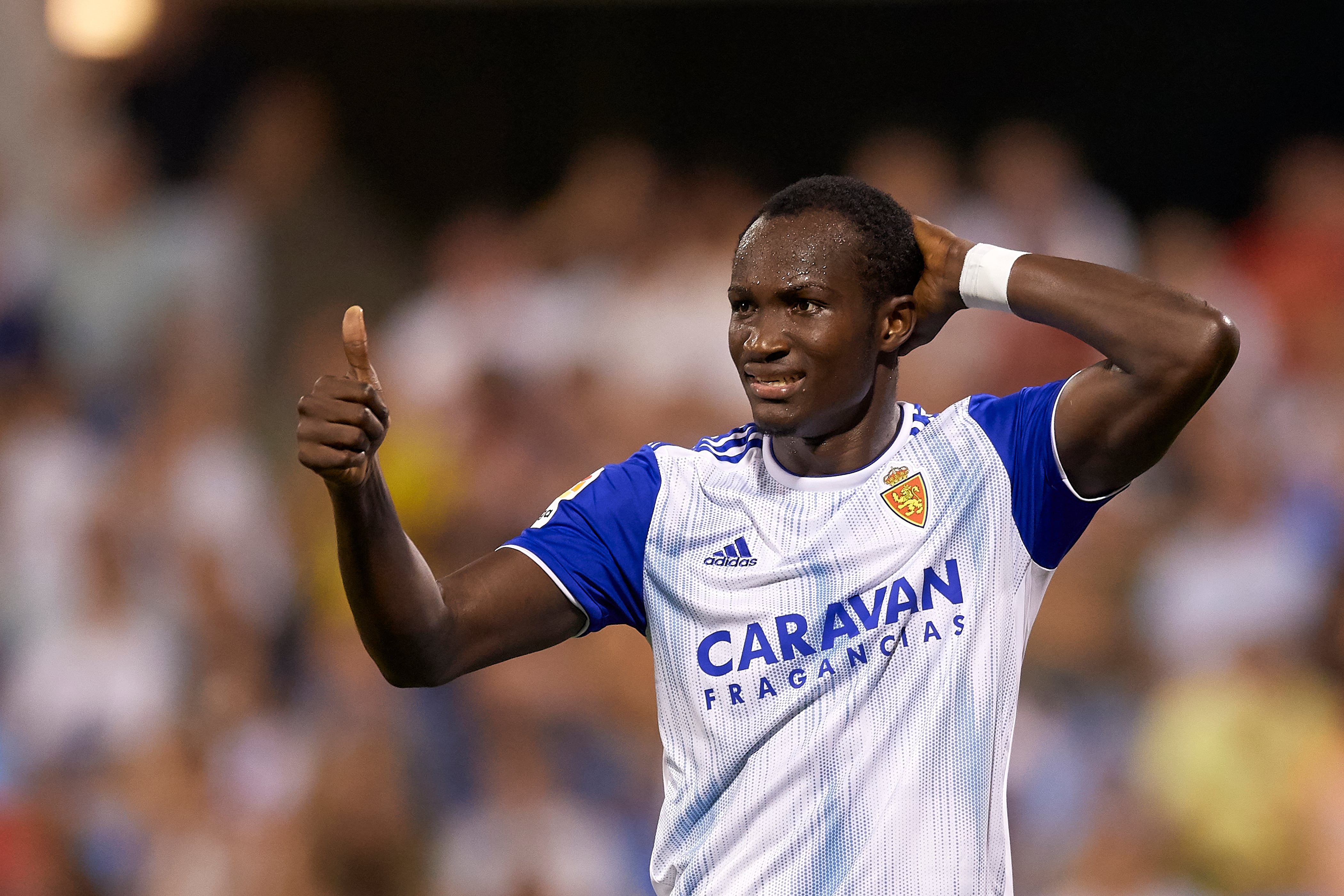 Raphael Dwamena durante un encuentro ante el Tenerife con el Zaragoza.