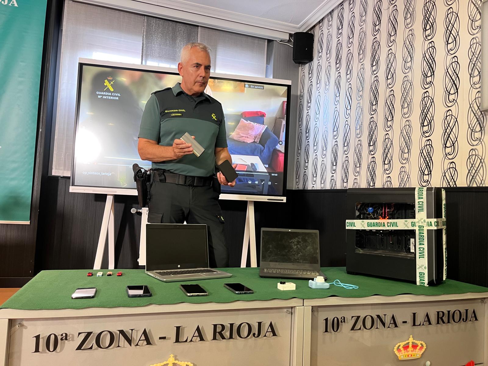 Operación "Vinteox" con el portavoz de la Guardia Civil, Miguel Ángel Sáez