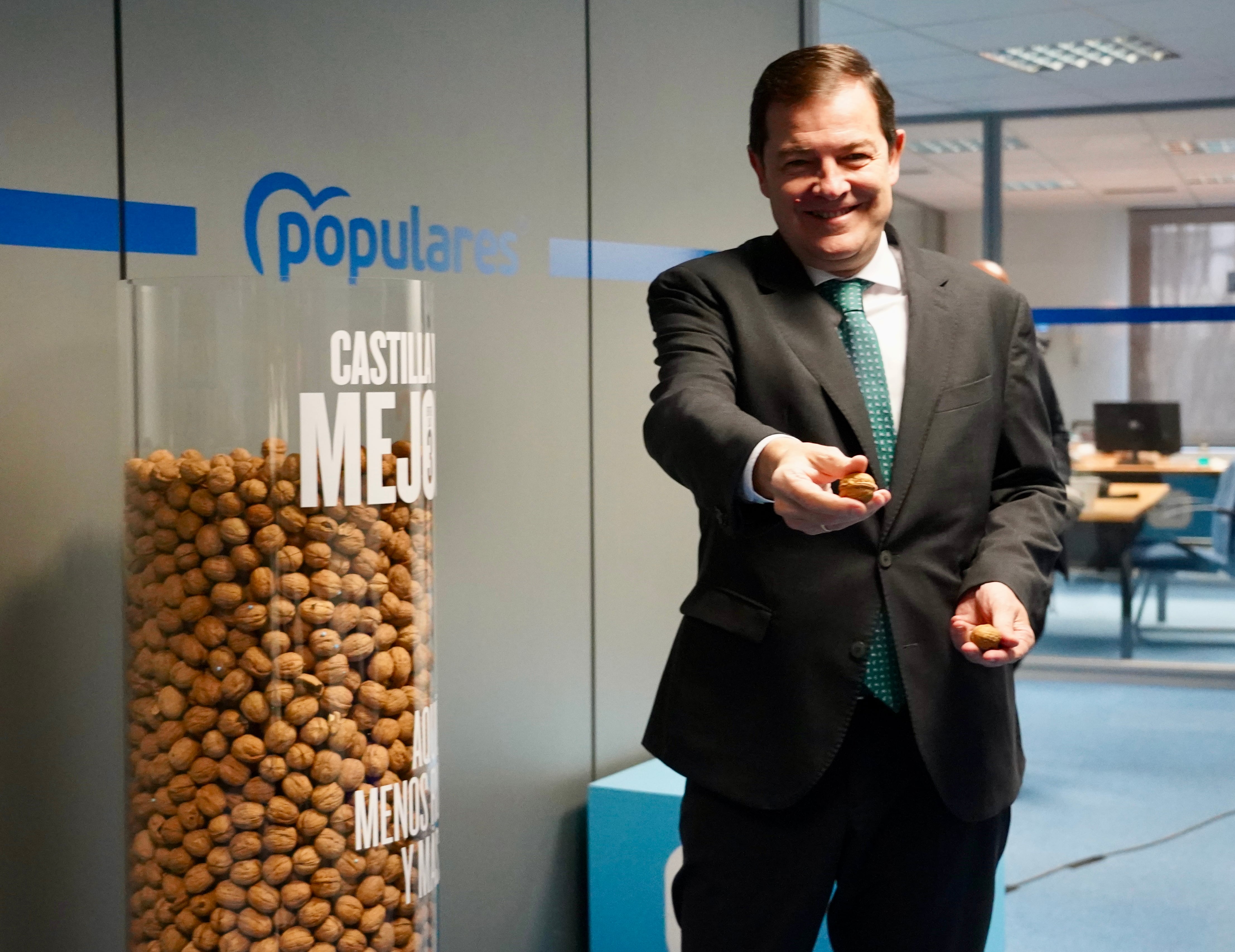 El presidente del Partido Popular de Castilla y León, Alfonso Fernández Mañueco, clausura el foro de presentación de los indicadores del proyecto ‘Castilla y León entre las 3 mejores comunidades de España’.