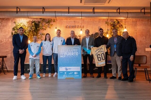 Presentación de los galardonados en los Premios SiempreFuerte
