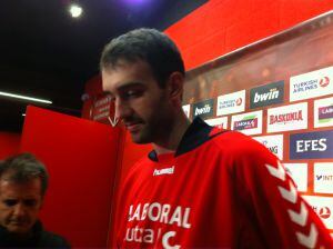 Mirza Begic ha sido presentado como jugador del Baskonia.