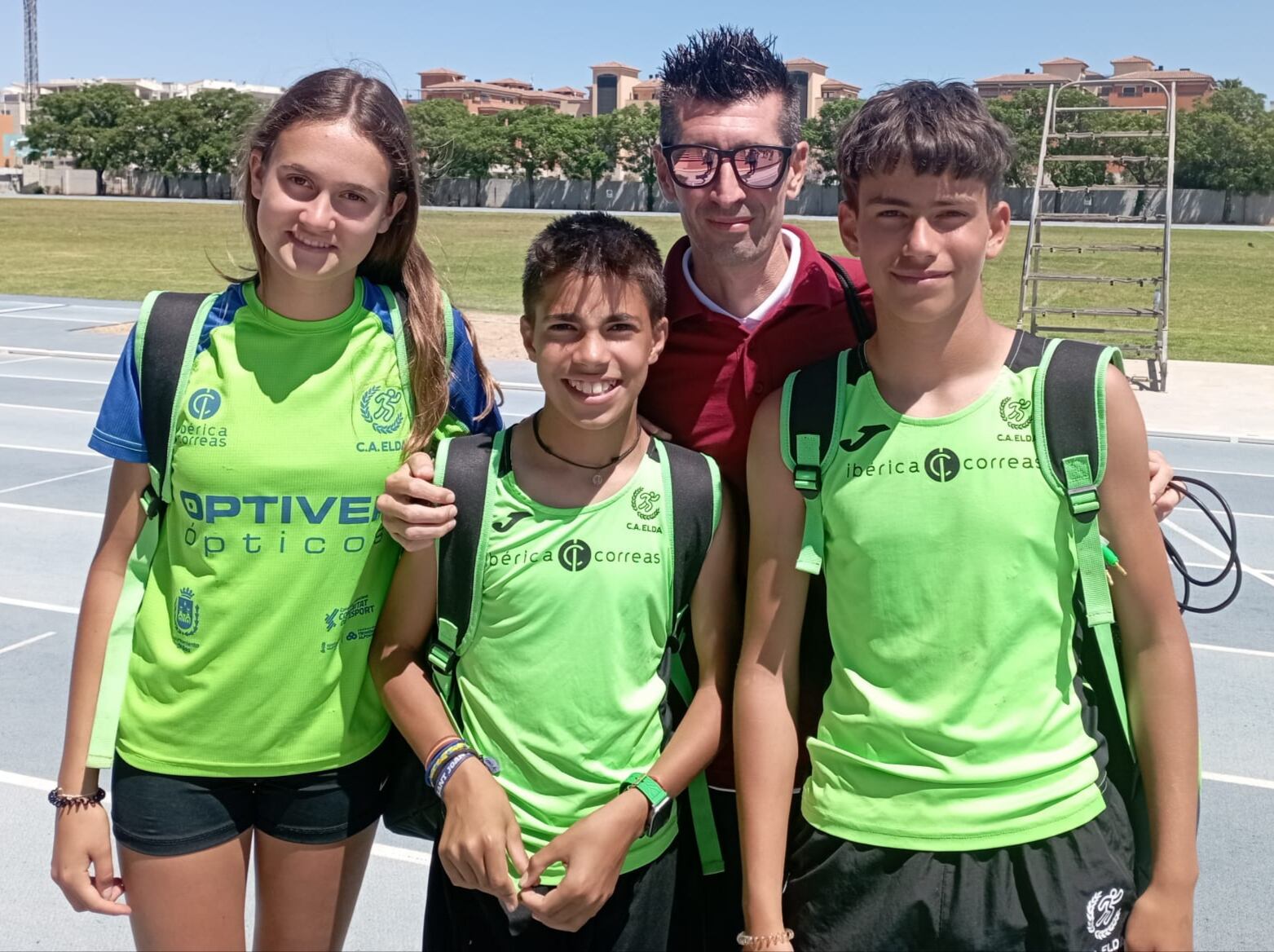 Buen papel de los jóvenes atletas en Denia