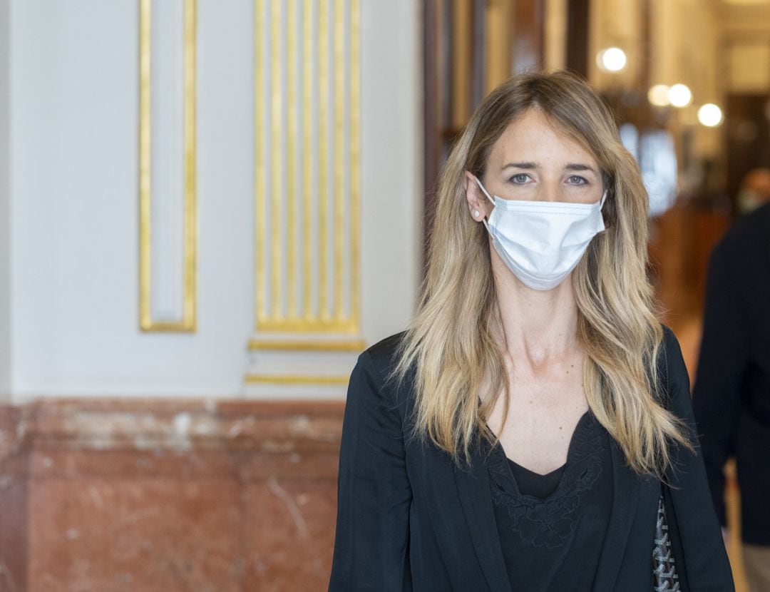 La portavoz del Grupo Popular en el Congreso de los Diputados, Cayetana Álvarez de Toledo, tras el pleno de sesión de control al Gobierno centrado en las medidas post-COVID 19