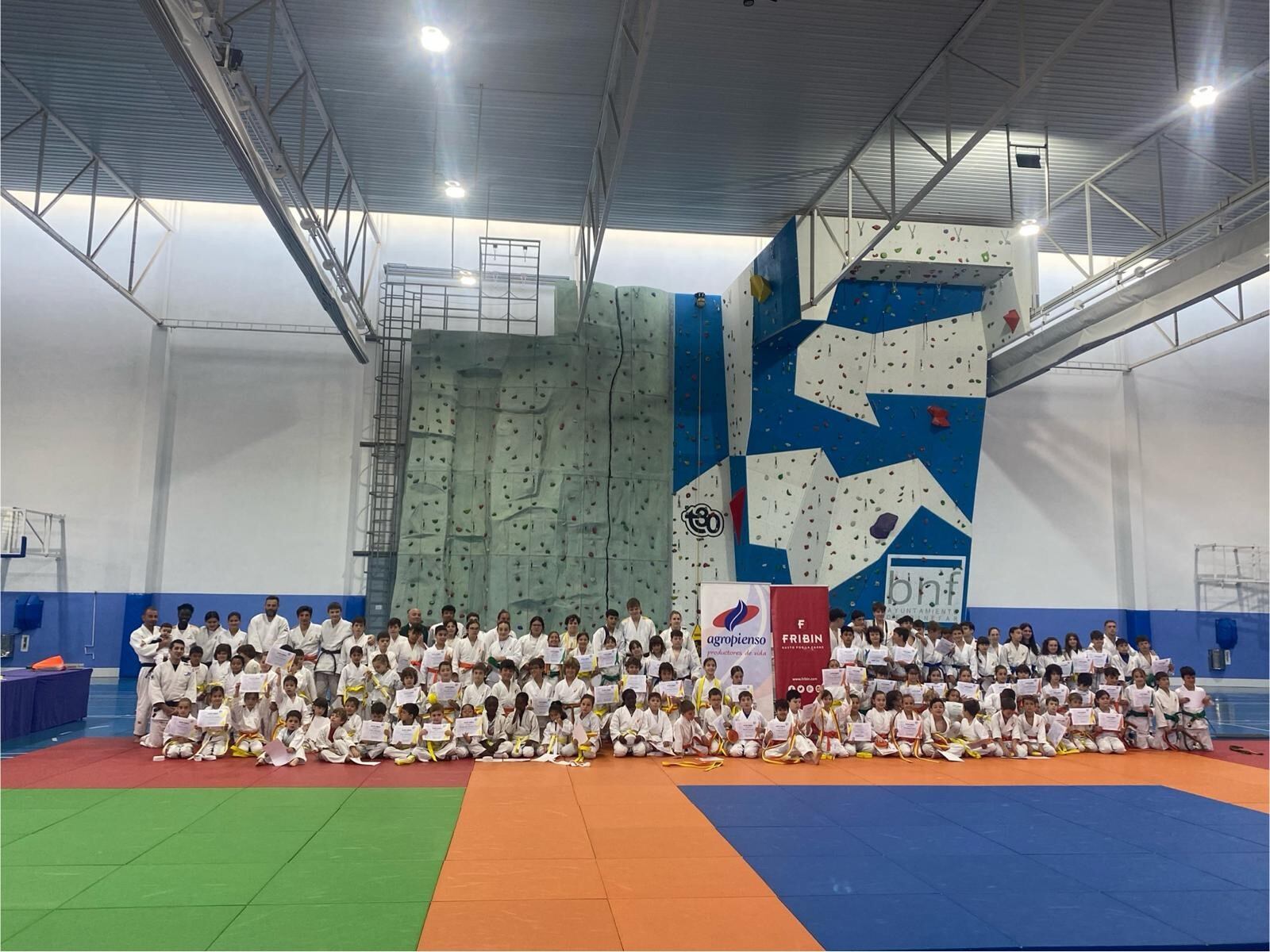 Participantes en el memorial Montse Abós. Foto: CJ Binéfar